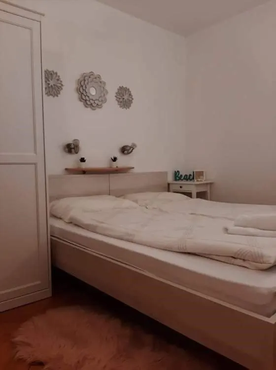 Porec Luxury Residence Radovani 0*,