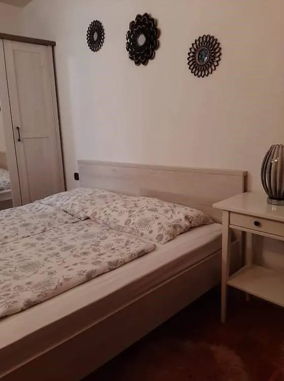 Porec Luxury Residence Radovani 0*,  Kroatië